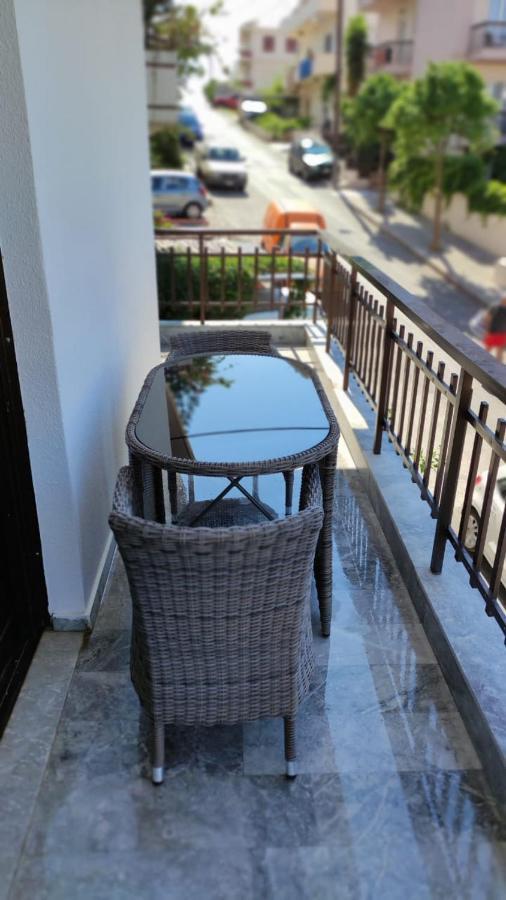 Amalthia Hotel Apartments Rethymno  Exterior photo