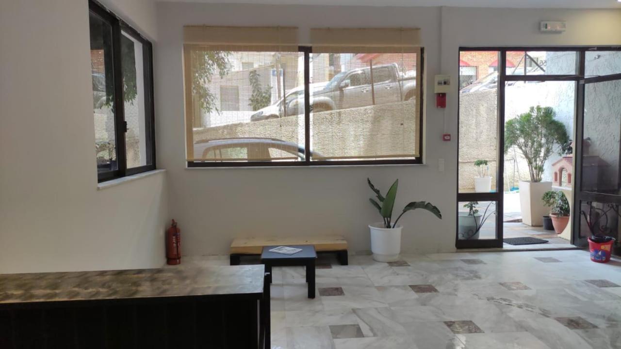 Amalthia Hotel Apartments Rethymno  Exterior photo