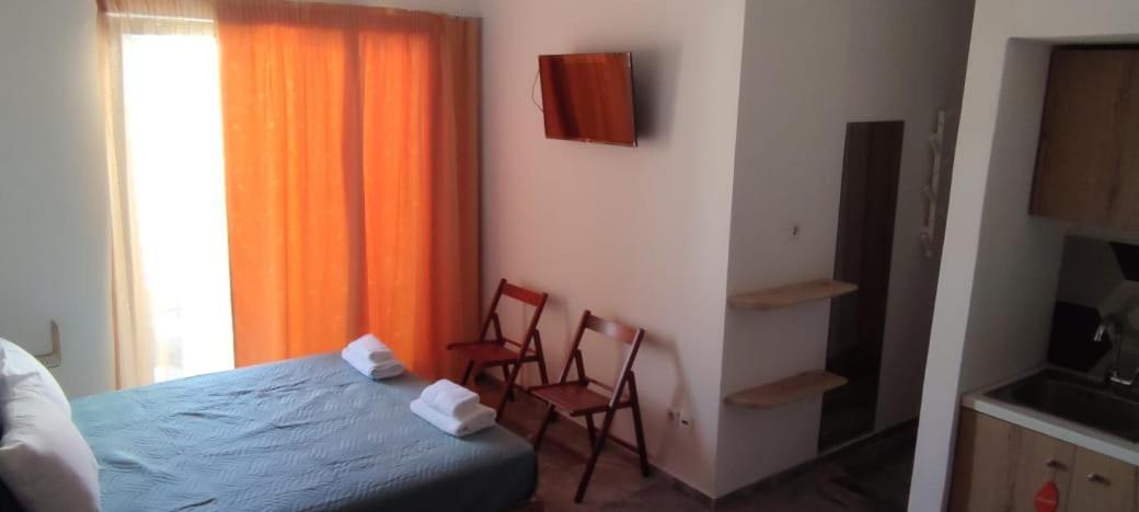 Amalthia Hotel Apartments Rethymno  Exterior photo